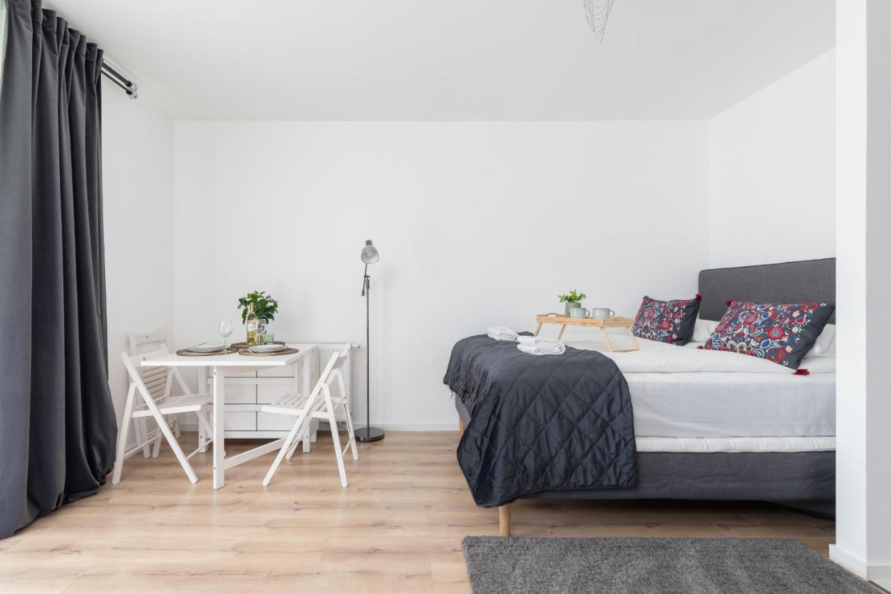 Elegant Pet-Friendly Studio In Krakow By Noclegi Renters Εξωτερικό φωτογραφία