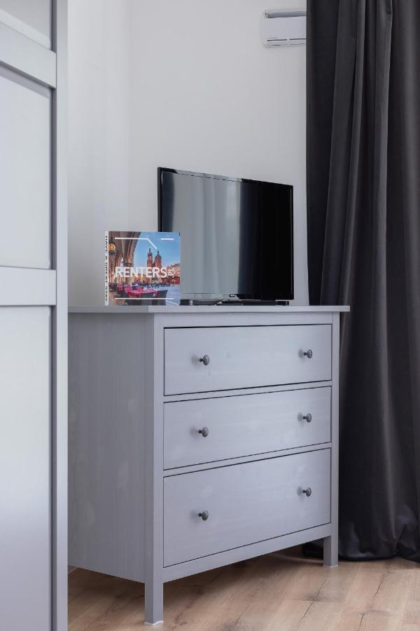 Elegant Pet-Friendly Studio In Krakow By Noclegi Renters Εξωτερικό φωτογραφία